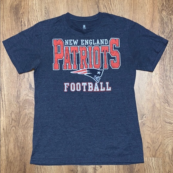 New England Patriots T-Shirt - Picture 1 of 1